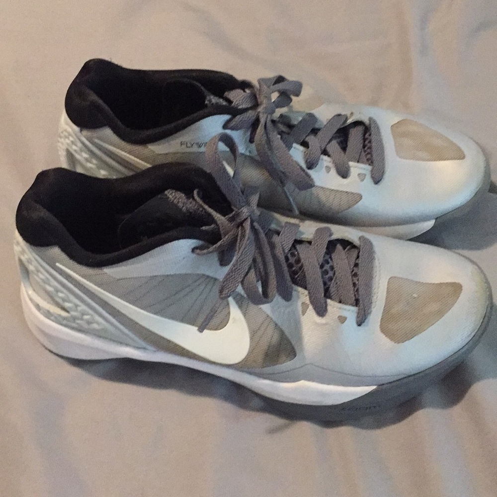 Nike volleyball/basketball shoes